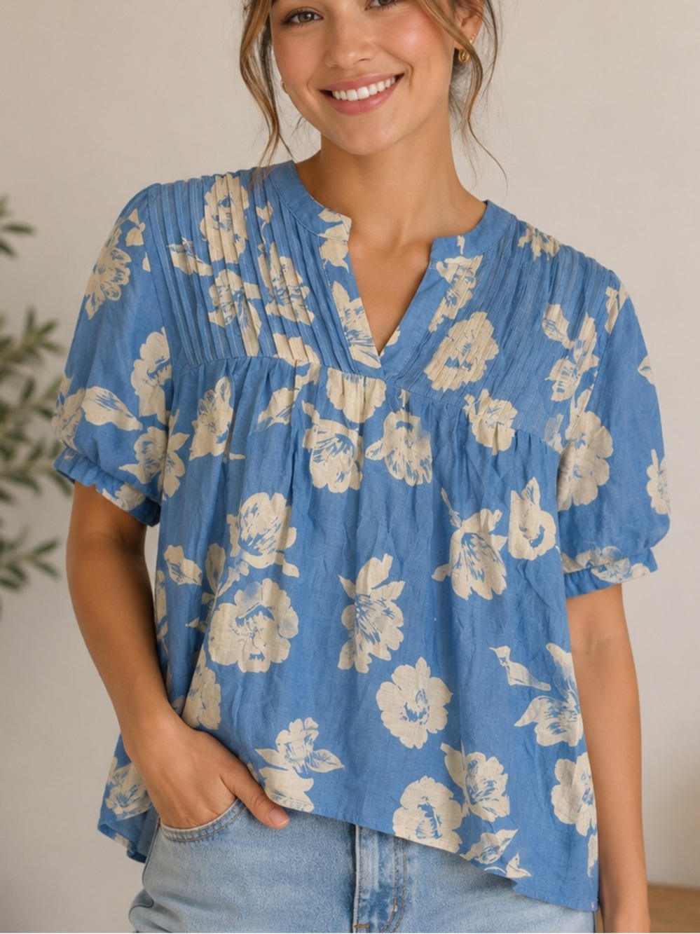 THML by Anthropology Babydoll Blue and White Floral Pleated Top - Picture 1 of 5